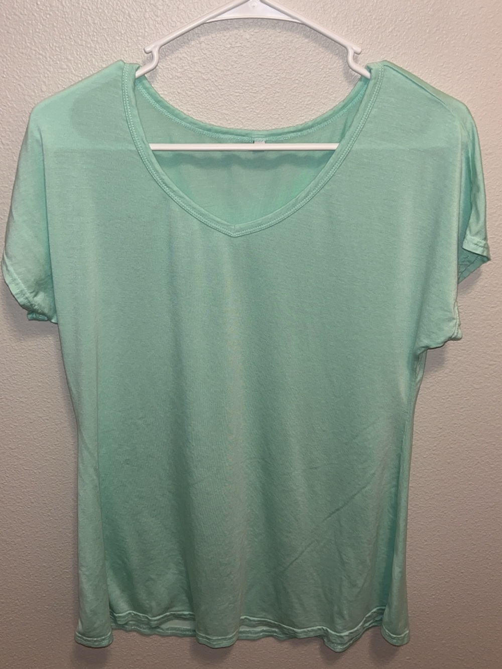 Relaxed V-Neck Tee in Mint Green